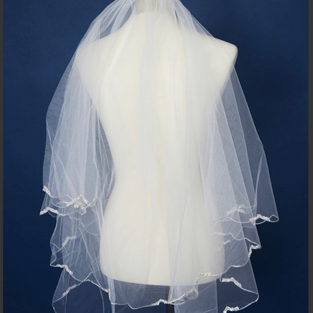 Ansonia bridal veil, style 718X, ivory